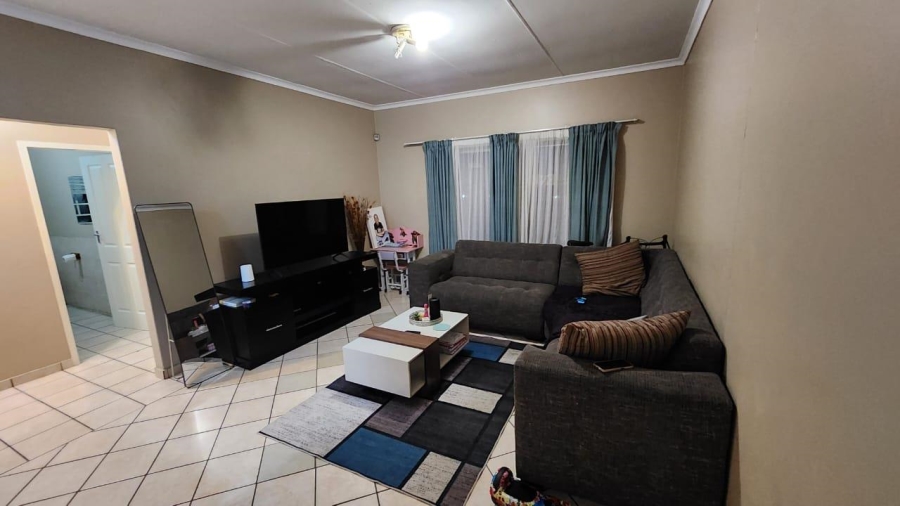 2 Bedroom Property for Sale in Cashan North West